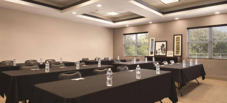 丽笙乡村套房酒店-位于佛罗里达州布雷登顿-莱克伍德牧场(Country Inn & Suites by Radisson, Bradenton-Lakewood Ranch, FL)图片