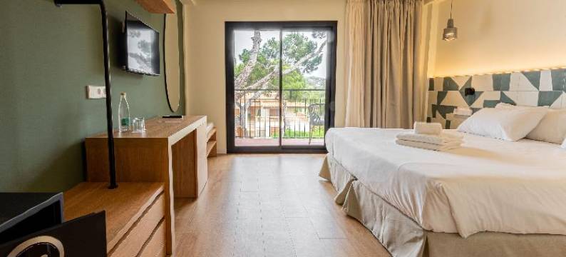 桑塔尼伊港酒店(Hotel Santanyi Port)图片