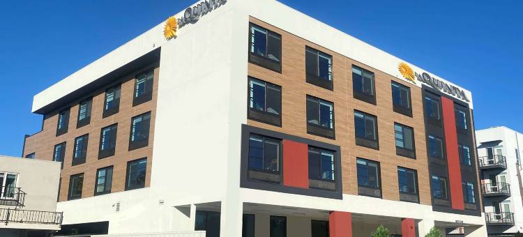 圣何塞硅谷温德姆拉昆塔套房酒店(La Quinta Inn & Suites by Wyndham San Jose Airport-Downtown)图片