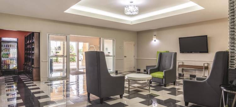 普拉特维尔拉昆塔温德姆套房酒店(La Quinta Inn & Suites by Wyndham Prattville)图片