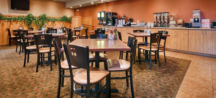 哈特福德贝斯特韦斯特优质酒店(Best Western Plus Hartford Lodge)图片