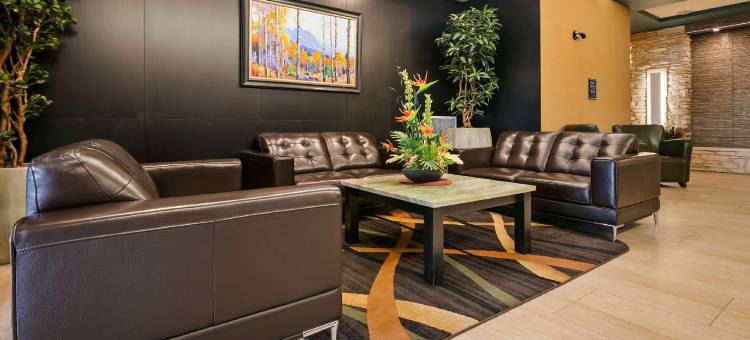 德莱顿谷贝斯特韦斯特优质行政酒店(Best Western Plus Drayton Valley All Suites)图片