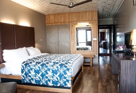 Ahdoos Hotel Hotel Overview