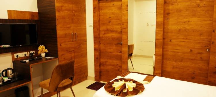 吉里哈日出(Hotel Girija Sunrise 300 Meter from Baba Dham Temple)图片
