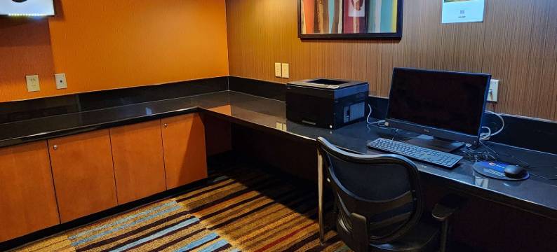 明尼苏达圣克劳德购物区AmericInn酒店(AmericInn by Wyndham St. Cloud MN Shopping Area)图片