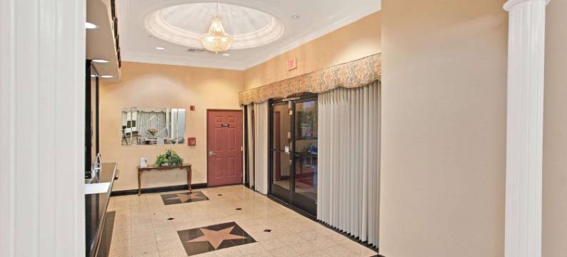 好莱坞-洛杉矶地区速8酒店(Super 8 by Wyndham Hollywood/La Area)图片