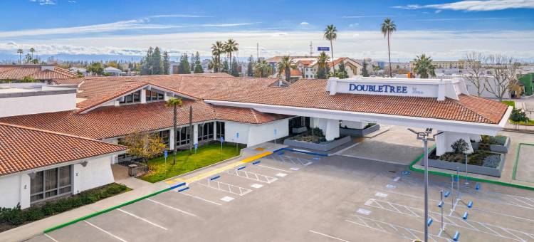 贝克斯菲尔德逸林酒店(DoubleTree by Hilton Bakersfield)图片