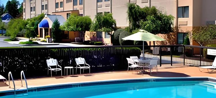 埃姆斯伯里万枫酒店(Fairfield Inn Amesbury)图片