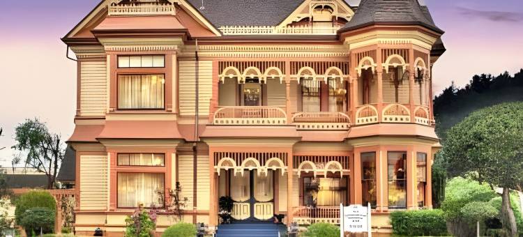 姜饼大楼住宿加早餐旅馆(Gingerbread Mansion)图片