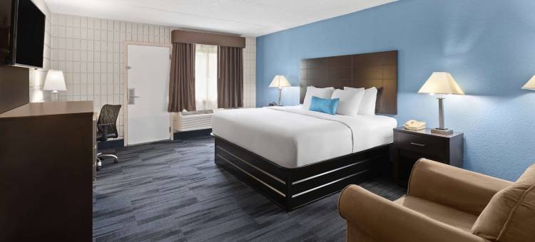 温德姆法明顿贝蒙特酒店(Baymont Inn and Suites by Wyndham Farmington, MO)图片