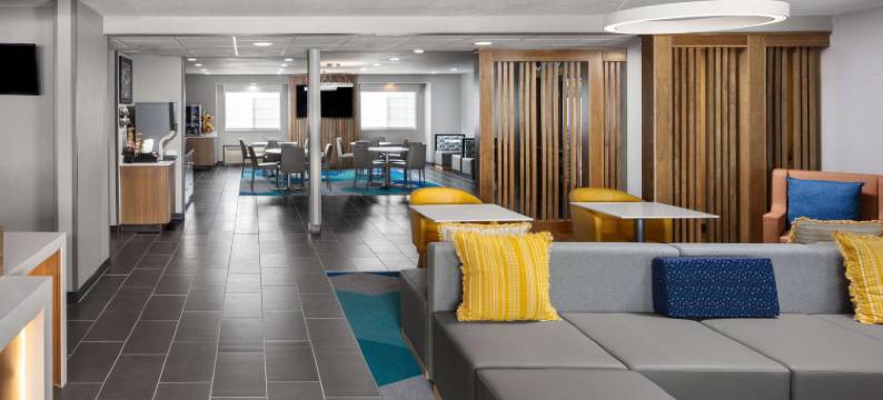 拉皮德城温德姆麦客达套房酒店(Microtel Inn & Suites by Wyndham Rapid City)图片