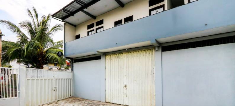 OYO Living 3187 Kost Putri Bu Chris图片