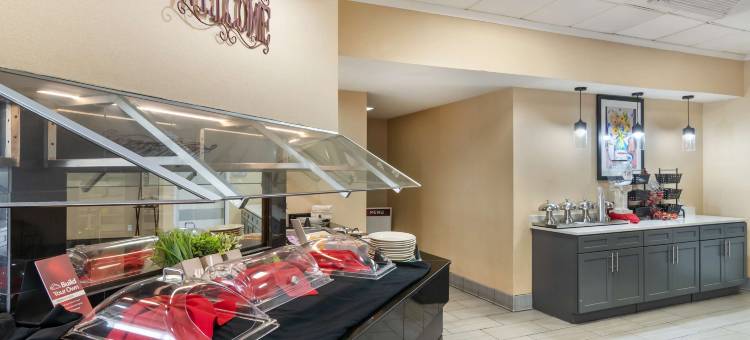 Best Western Premier Kansas City Sports Complex Hotel图片