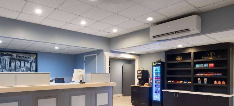 阿拉巴马河滨温德姆速 8 酒店(Super 8 by Wyndham Riverside Al)图片