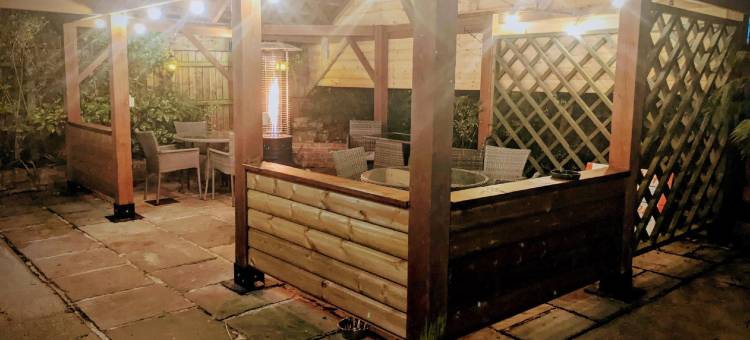 四个马蹄铁酒店(The Four Horseshoes)图片