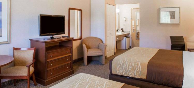 品质酒店-柯克兰(Quality Inn Kirkland)图片