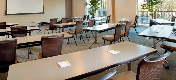诺克斯维尔西/比尔登万怡酒店(Courtyard Knoxville West/Bearden)图片