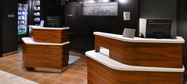 夏洛特马修斯万豪万怡酒店(Courtyard Charlotte Matthews)图片