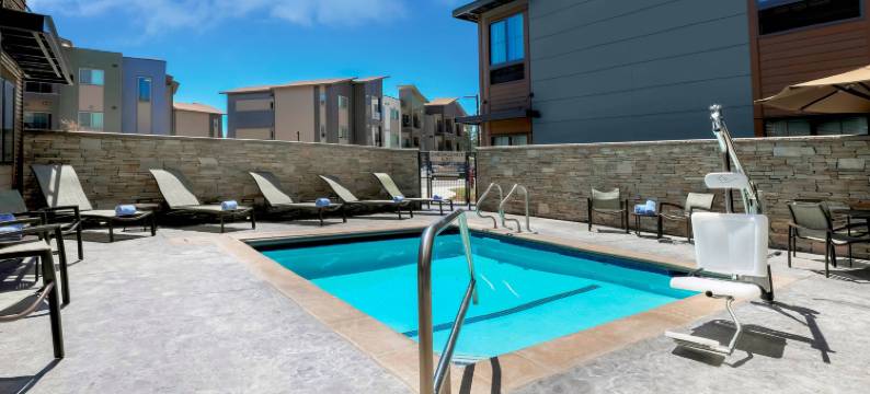 特拉基太浩湖万豪春山套房酒店(SpringHill Suites by Marriott Truckee Lake Tahoe)图片