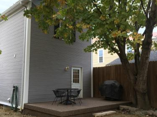 Downtown Abode in the Heart of the Bourbon Trail