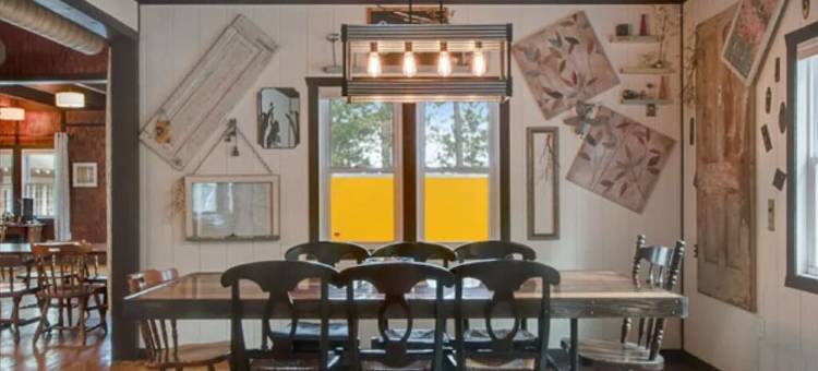 WOW Huge Catfish Lake Home 13br 5ba, Sleeps 26, Eag River Chain/weddings/events图片