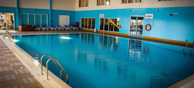 新月海滩酒店(The Crescent Beach Hotel)图片