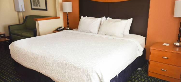 托皮卡万枫酒店(AmericInn by Wyndham Topeka)图片