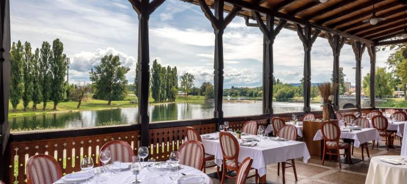 斯拉科维奇科拉纳酒店(Boutique Hotel Korana Srakovcic)图片