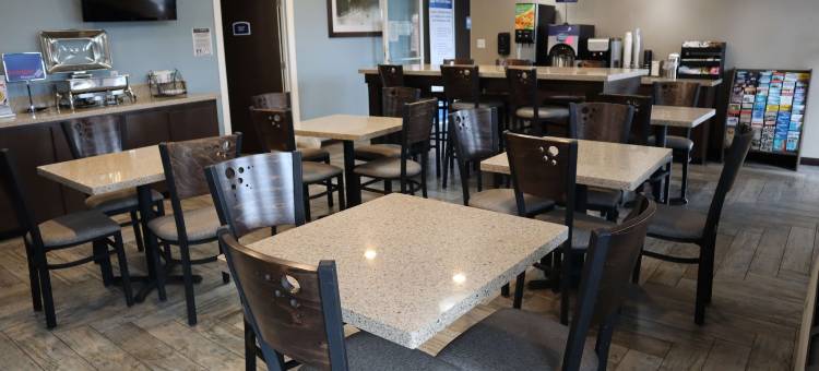 康罗湖贝斯特韦斯特酒店(Best Western Lake Conroe Inn)图片
