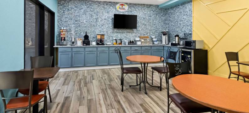 万达利亚-代顿国际机场温德姆速8酒店(Super 8 by Wyndham Vandalia/Dayton International Airport)图片