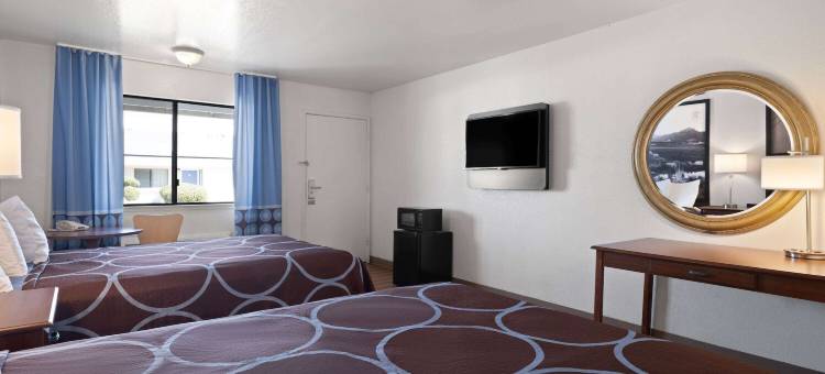 邓尼根温德姆速8酒店(Super 8 by Wyndham Dunnigan)图片