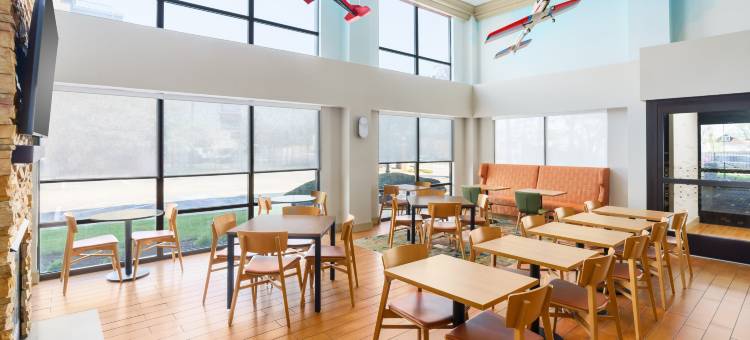 芝加哥米德韦机场欢朋酒店(Hampton Inn Chicago-Midway Airport (Bedford Park))图片