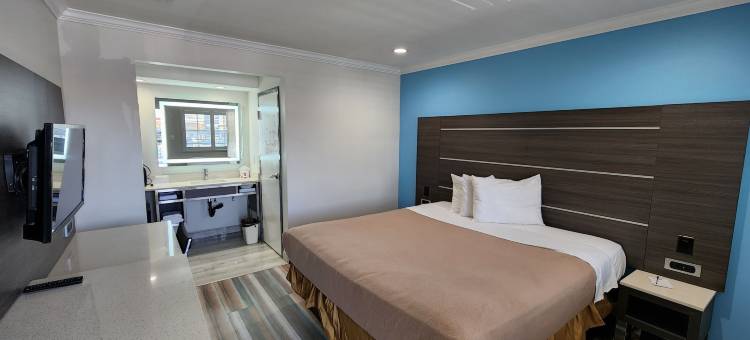 Travelodge by Wyndham Fullerton Near Anaheim图片