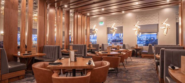 桑德曼签章渥太华机场酒店(Sandman Signature Ottawa Airport Hotel)图片