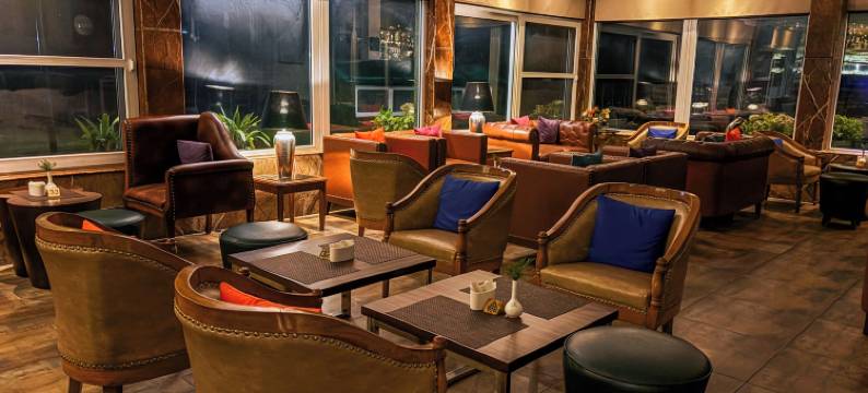 亚洲温泉度假村(Asia Spa Resort Centrally Heated for Your Comfort Just a 10-Minute Drive from McLeod Ganj Market)图片