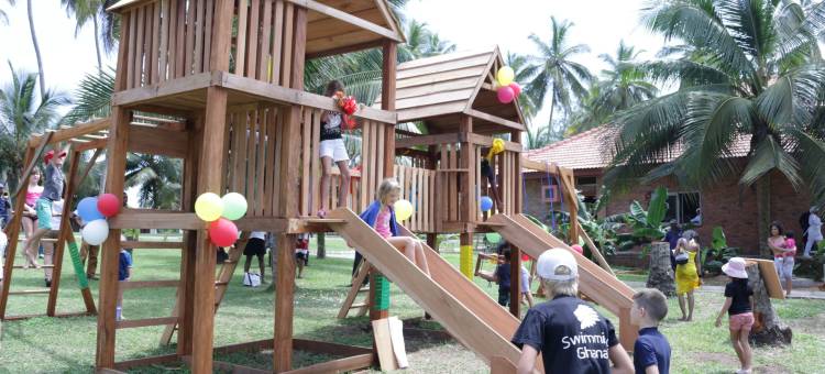 椰林海滩度假村(Coconut Grove Beach Resort)图片