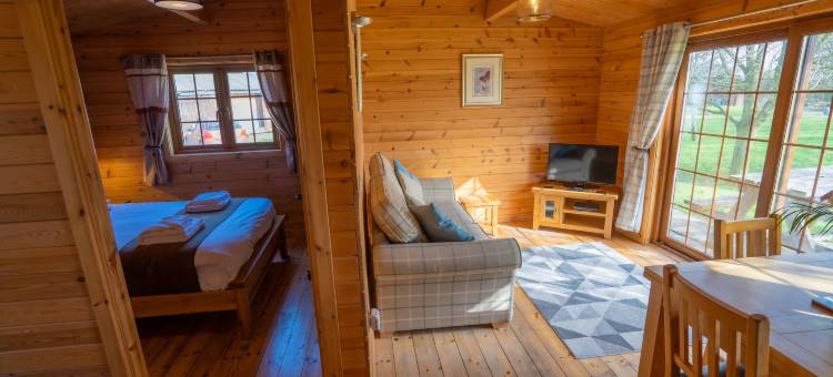 华尔伊甸农场酒店(Wall Eden Farm - Luxury Log Cabins and Glamping)图片
