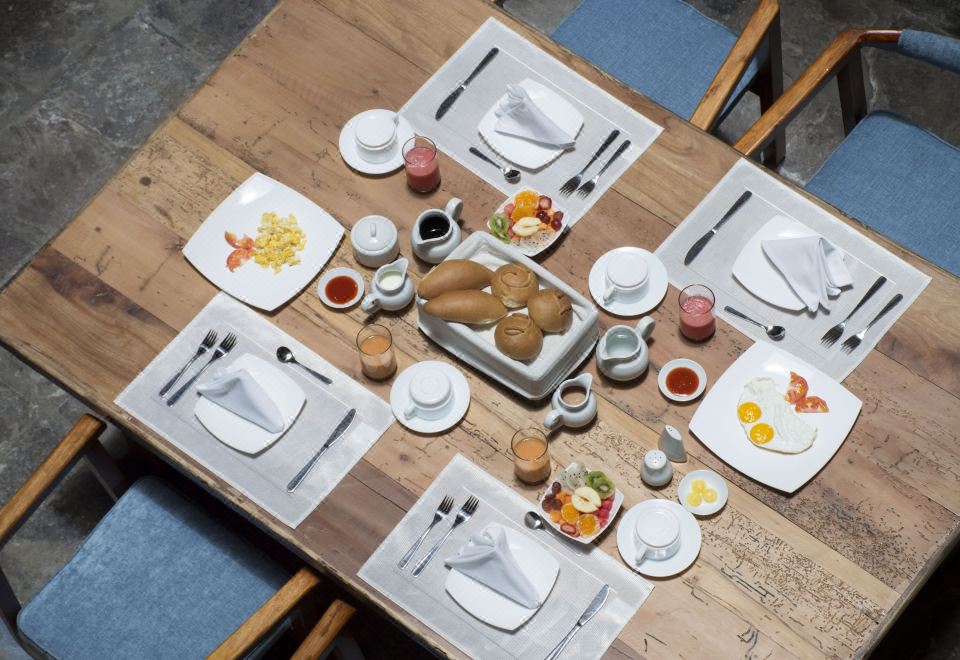 Casa El Edén Hotel Overview