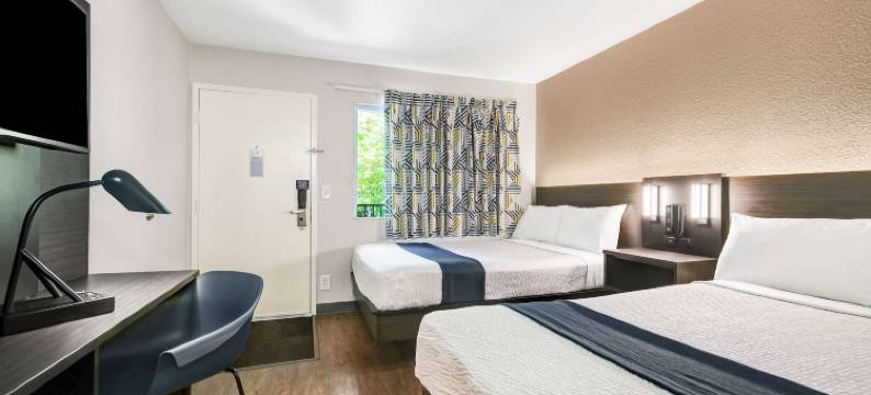 西雅图东6号汽车旅馆 - 伊萨夸市(Motel 6 Issaquah, WA - Seattle - East)图片