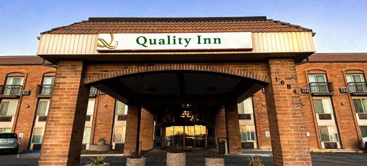 弗纳尔凯艺酒店-近美国国立恐龙公园(Quality Inn Vernal Near Dinosaur National Monument)图片