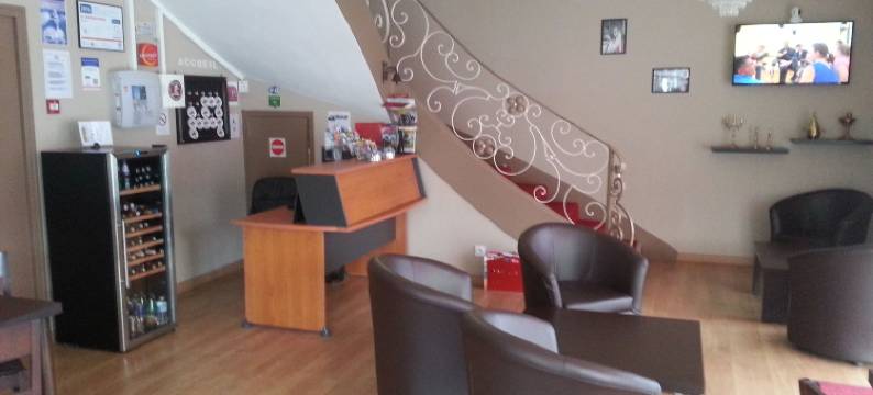 乐查普罗格酒店(Le Chapeau Rouge)图片