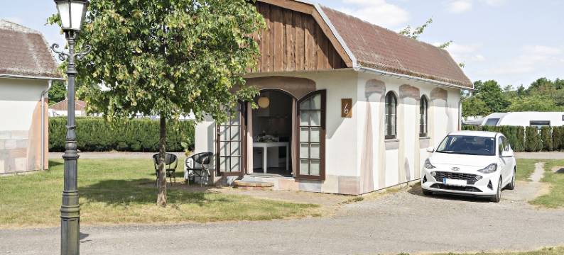 费恩斯特兰湖畔露营地(First Camp Hasmark Strand Fyn)图片