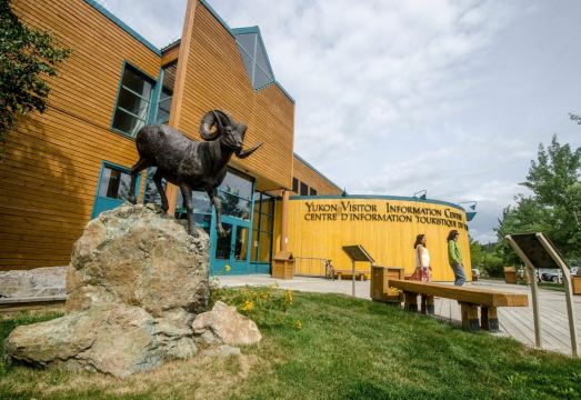 Raven Inn Whitehorse Hotel Overview