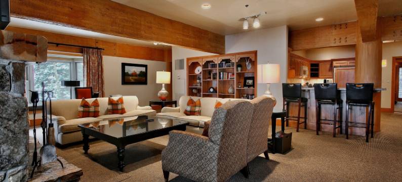 豪华四卧室联排别墅4号联排别墅由RedAwning(Luxury Four Bedroom Townhouse 4 Townhouse by Redawning)图片