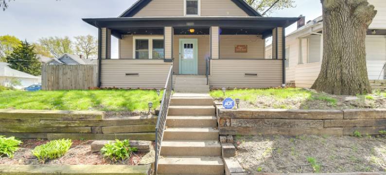 宠物友好型达文波特住宅 - 靠近娱乐场和高尔夫球场(Pet-Friendly Davenport Home - Near Casino and Golf)图片