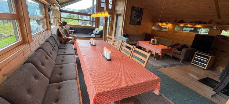 Cozy and family-friendly mountain cabin图片