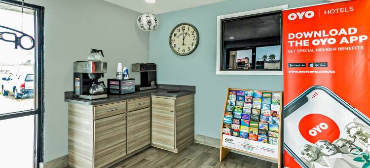 OYO查尔斯湖10号高速公路酒店(OYO Hotel Lake Charles Hwy 10)图片