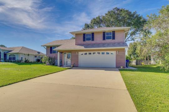 锡巴斯琴住宅,带大甲板,靠近高尔夫和海滩(Sebastian Home with Large Deck Near Golfing and Beach)
