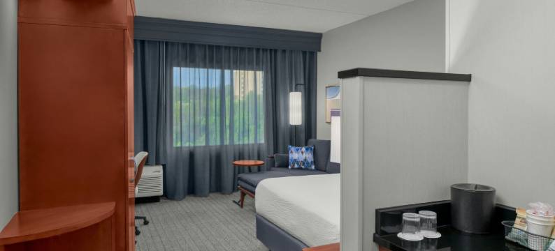 匹兹堡机场塞特勒斯里奇万怡酒店(Courtyard Pittsburgh Airport Settlers Ridge)图片