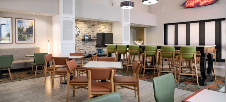 拉克罗斯市中心欢朋套房酒店(Hampton Inn & Suites la Crosse/Downtown, WI)图片
